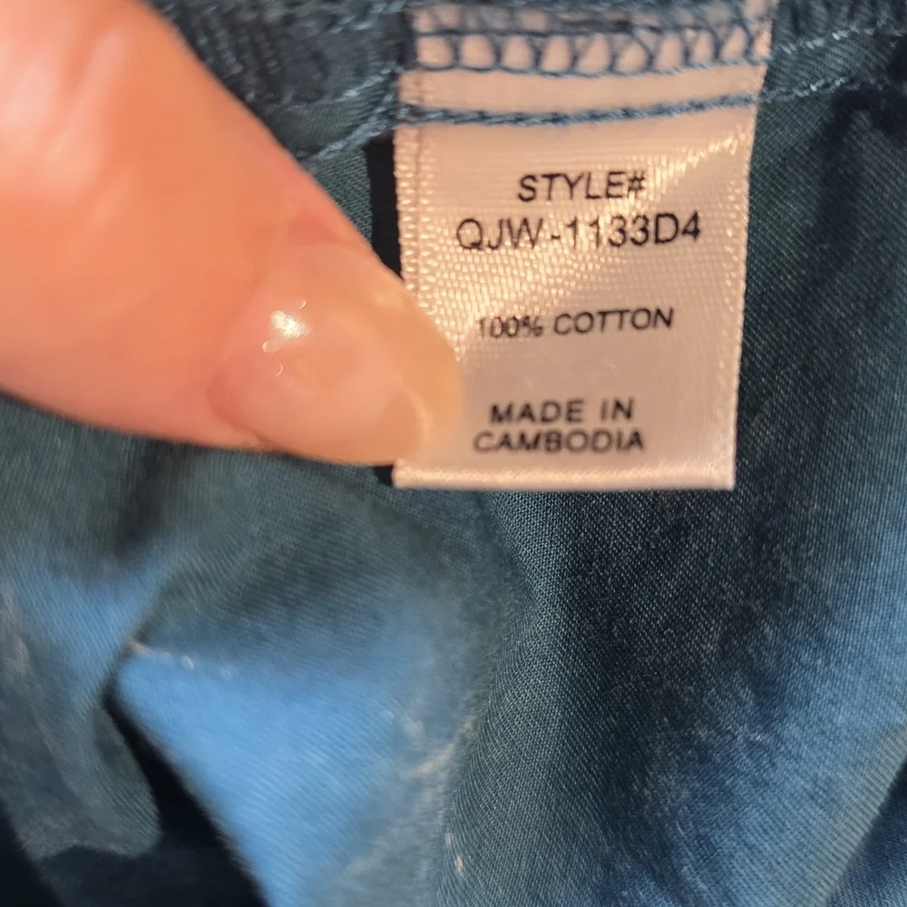 Zenana XL Blue Mineral Button-Up Jacket EUC PTP 26 Length 27 - Picture 5 of 6